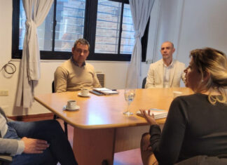 Reunión con una empresa de internación domiciliaria