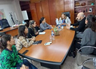 El Gobierno Provincial se reúne con Home Care Litoral, empresa de internación domiciliaria, para fortalecer la colaboración en el acceso a servicios de salud de calidad.